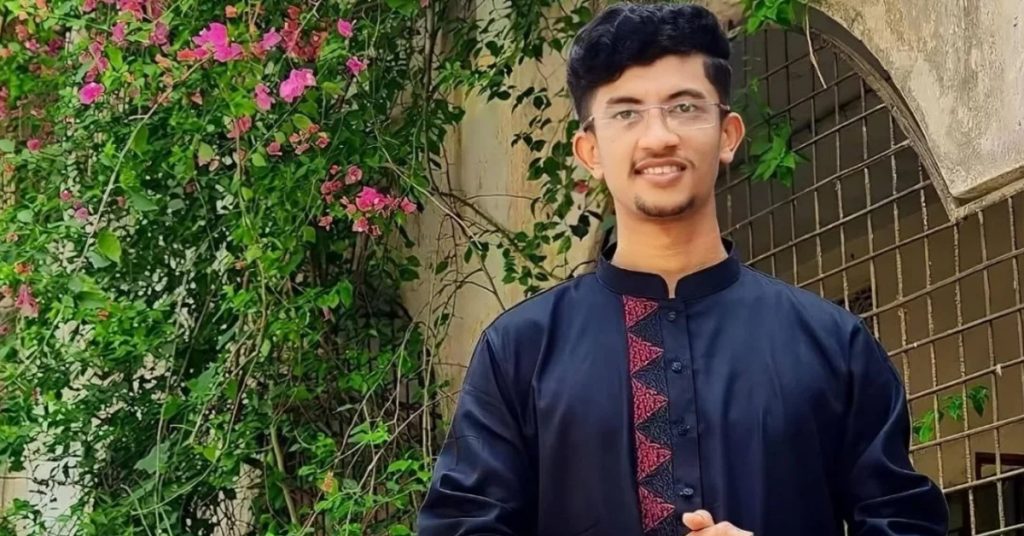 গ্রেপ্তার `সমন্বয়ক’ আব্দুর রাজ্জাক রিয়াদের বাসা থেকে ২ কোটি ২৫ লাখ টাকার চেক উদ্ধার