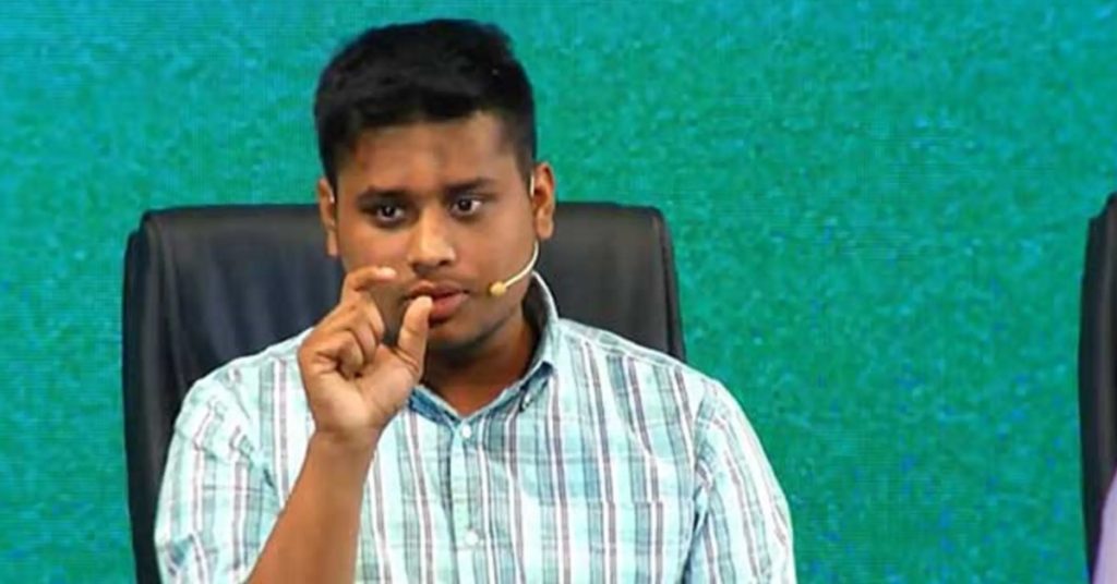 স্বাস্থ্য উপদেষ্টার সমালোচনায় এনসিপি নেতা, ‘স্বজনপ্রীতির প্রতীক’ আখ্যা