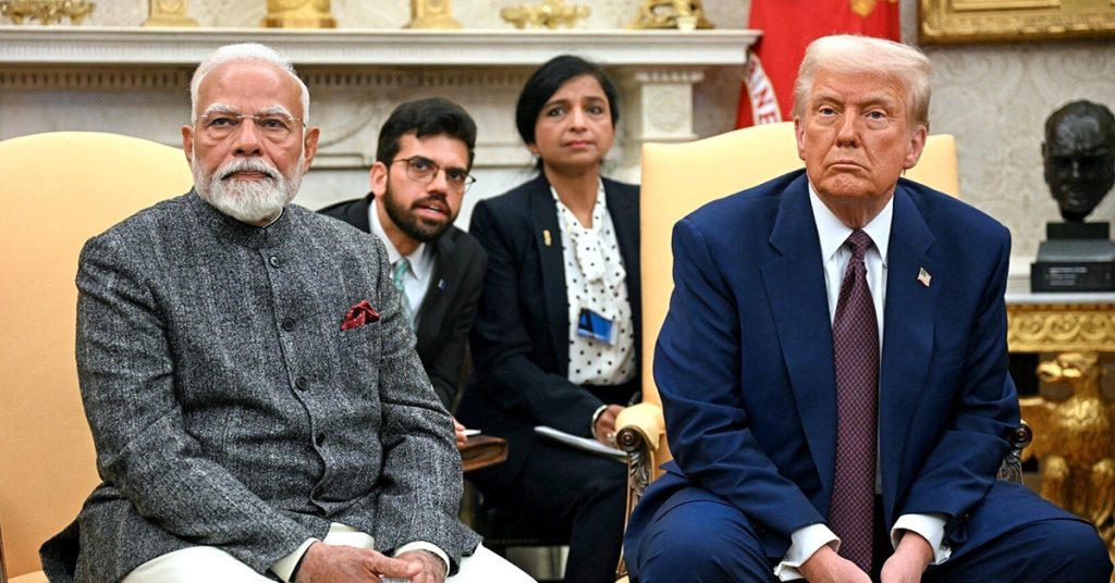 রুশ তেল আমদানির কারণে ভারতের ওপর শুল্ক বাড়ানোর হুমকি ট্রাম্পের