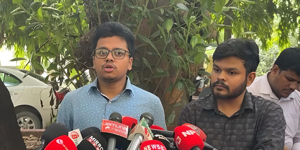 ঢাবি হলগুলোতে শিবিরের রাজনৈতিক কমিটি নেই, আছে শুধু সেবামূলক উদ্যোগ-সভাপতি এস এম ফরহাদ